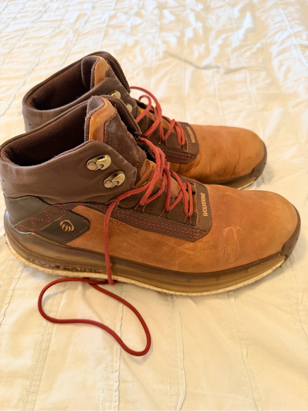Wolverine Two-Tone Brown and Dark Brown Lace-Up Work Boots with Red Laces